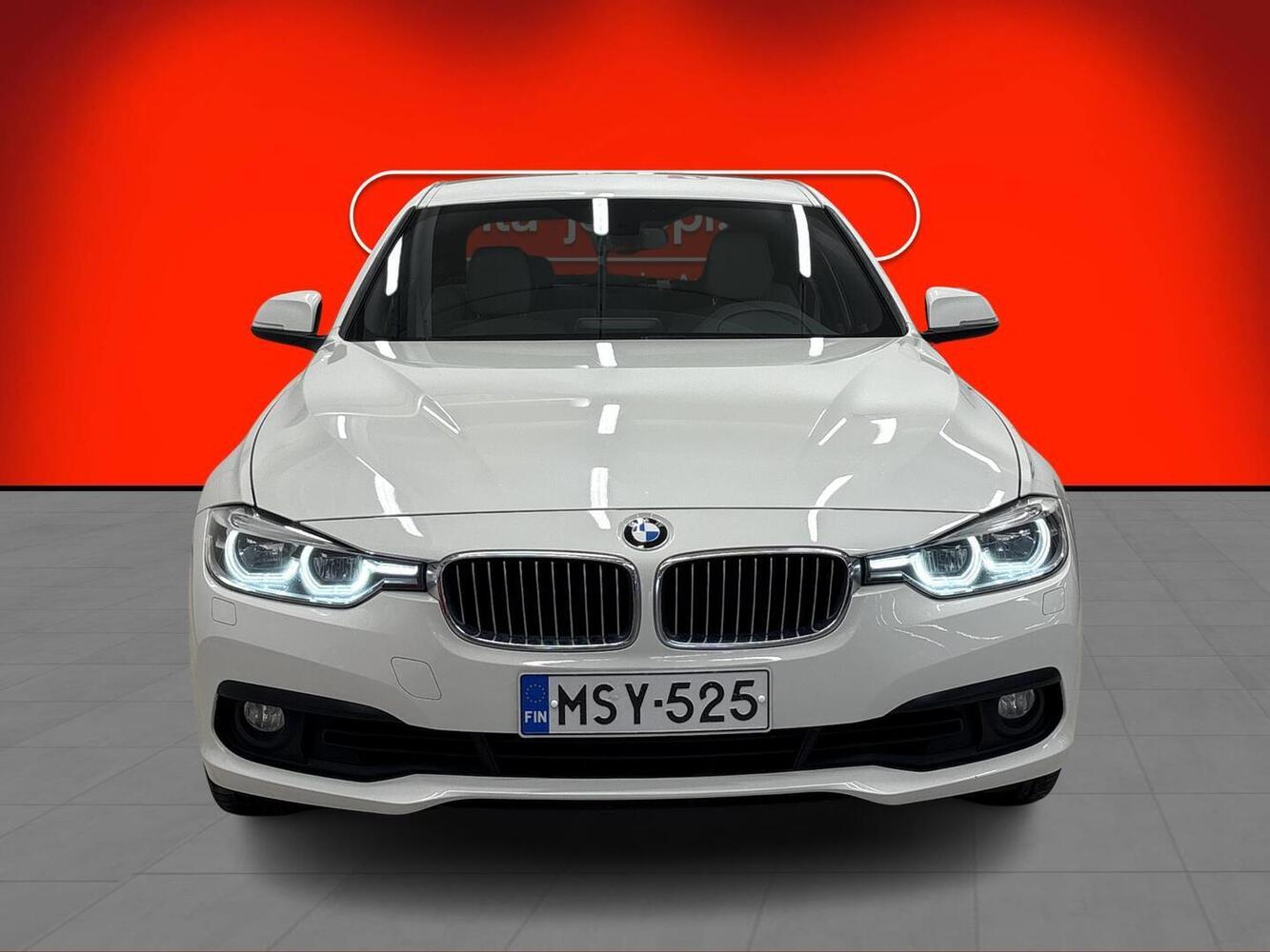 BMW 320 vaihtoauto