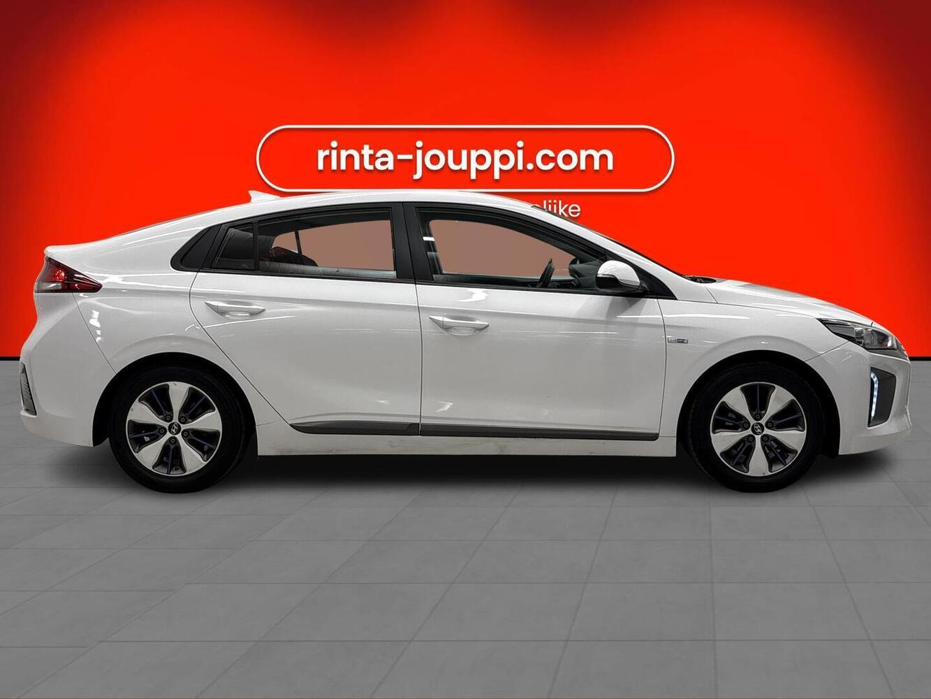 Hyundai IONIQ plug-in vaihtoauto