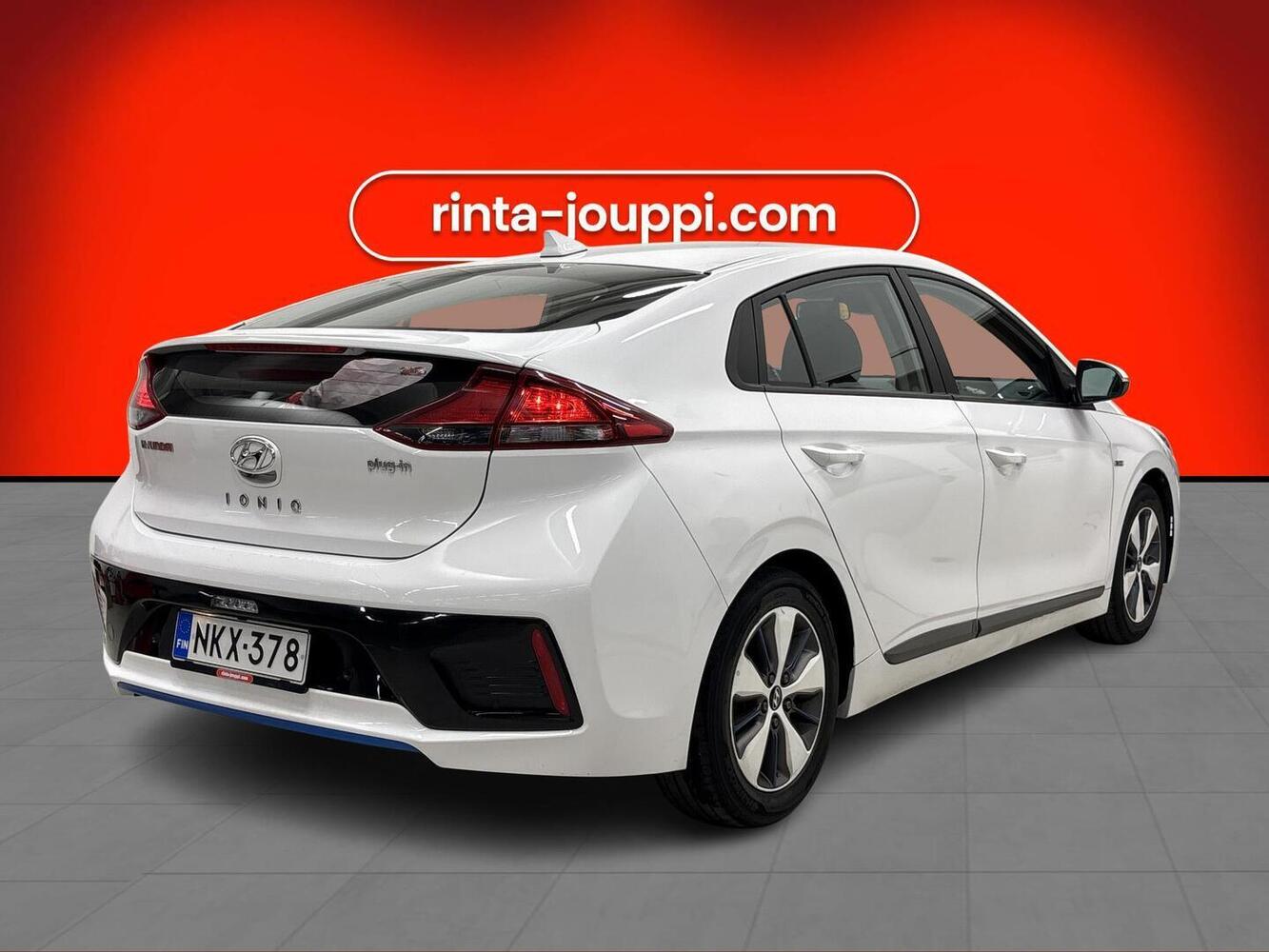 Hyundai IONIQ plug-in vaihtoauto