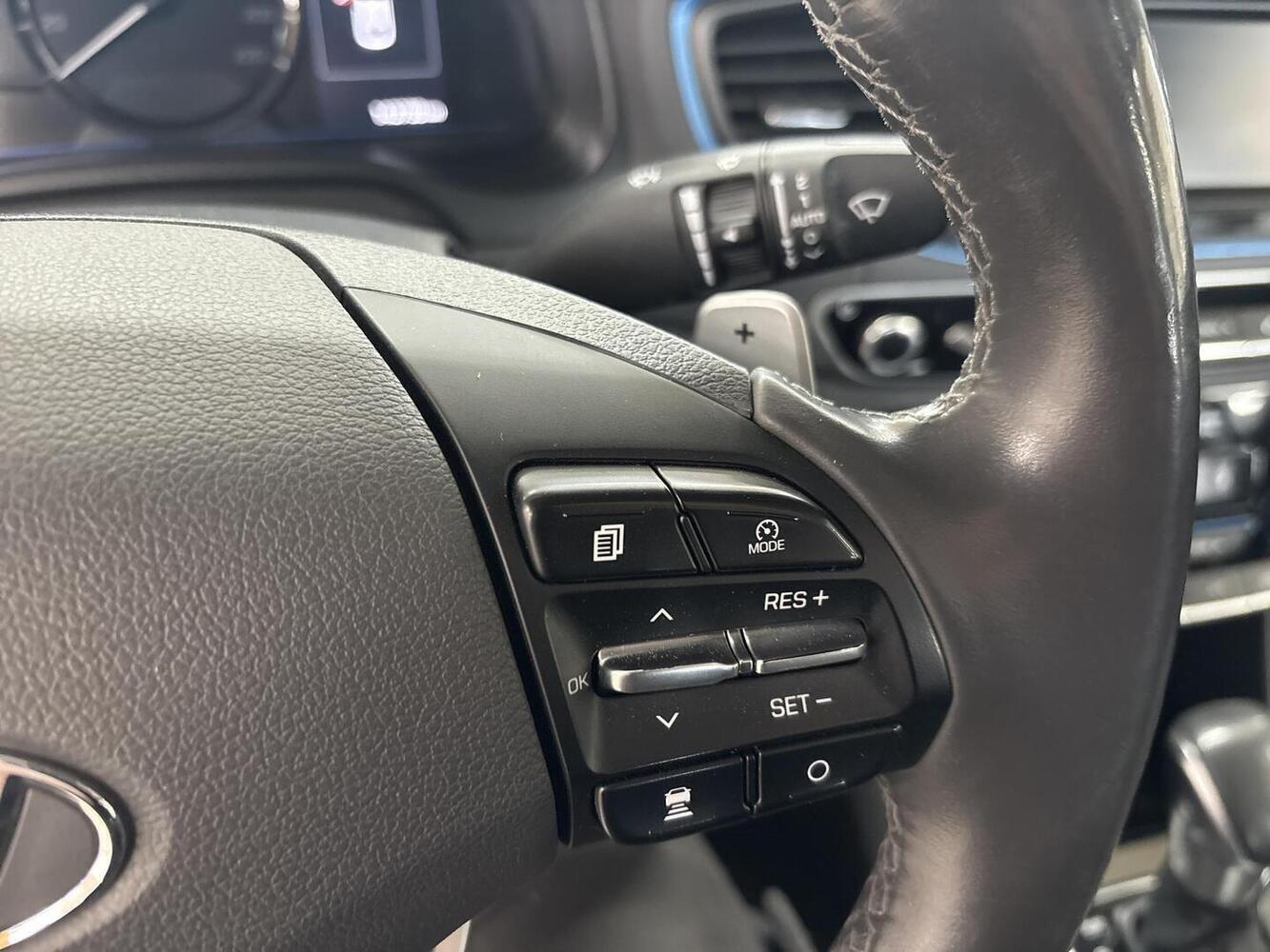 Hyundai IONIQ plug-in vaihtoauto