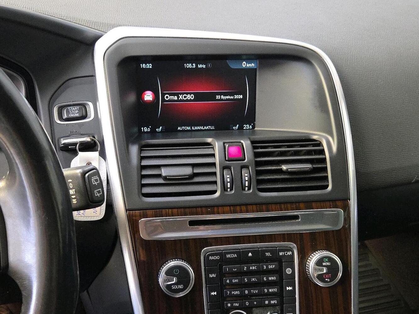 Volvo XC60 vaihtoauto