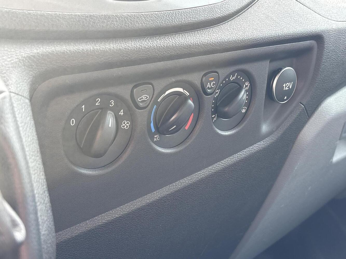 Ford Transit vaihtoauto