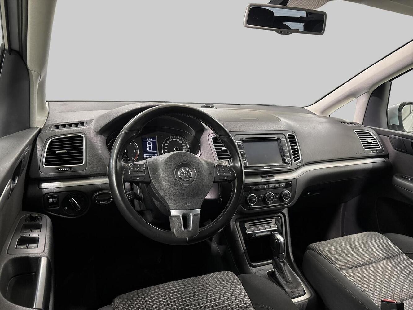 Volkswagen Sharan vaihtoauto
