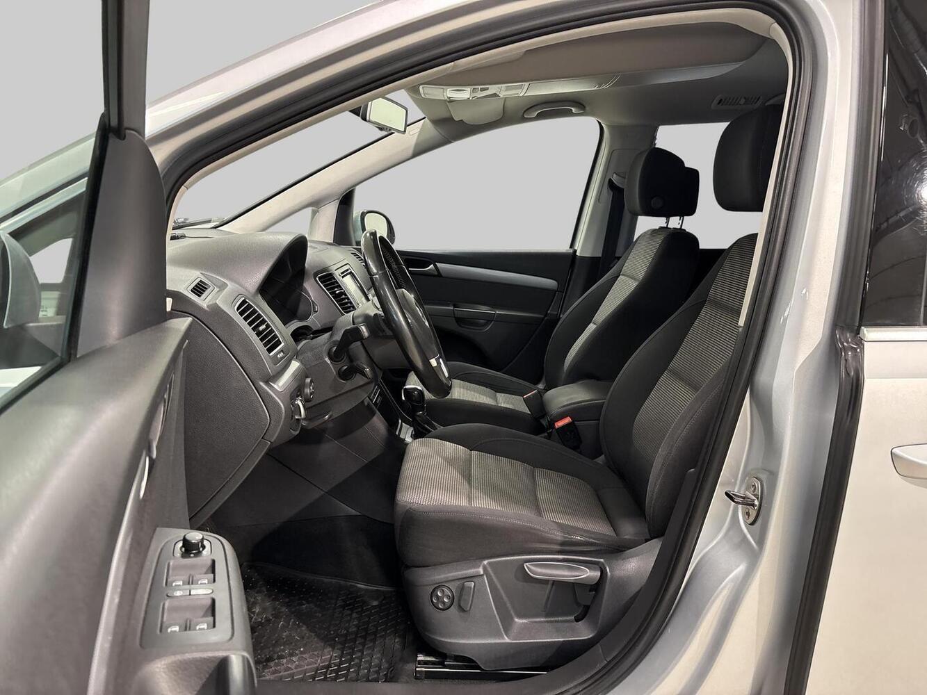 Volkswagen Sharan vaihtoauto