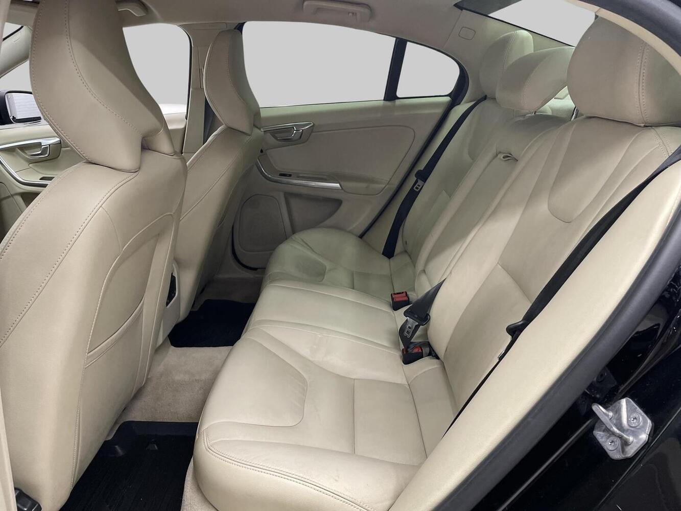 Volvo S60 vaihtoauto