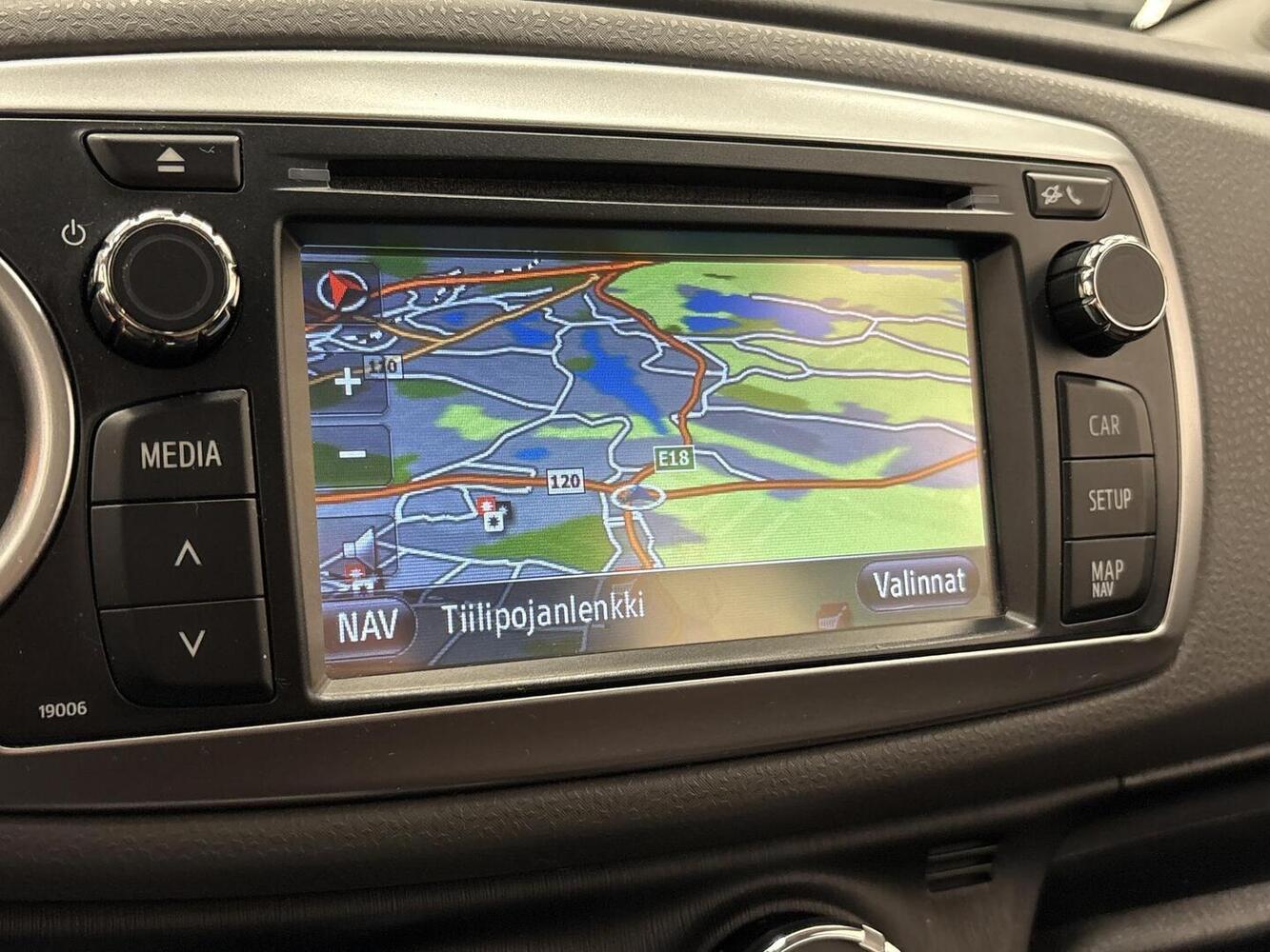 Toyota Yaris vaihtoauto