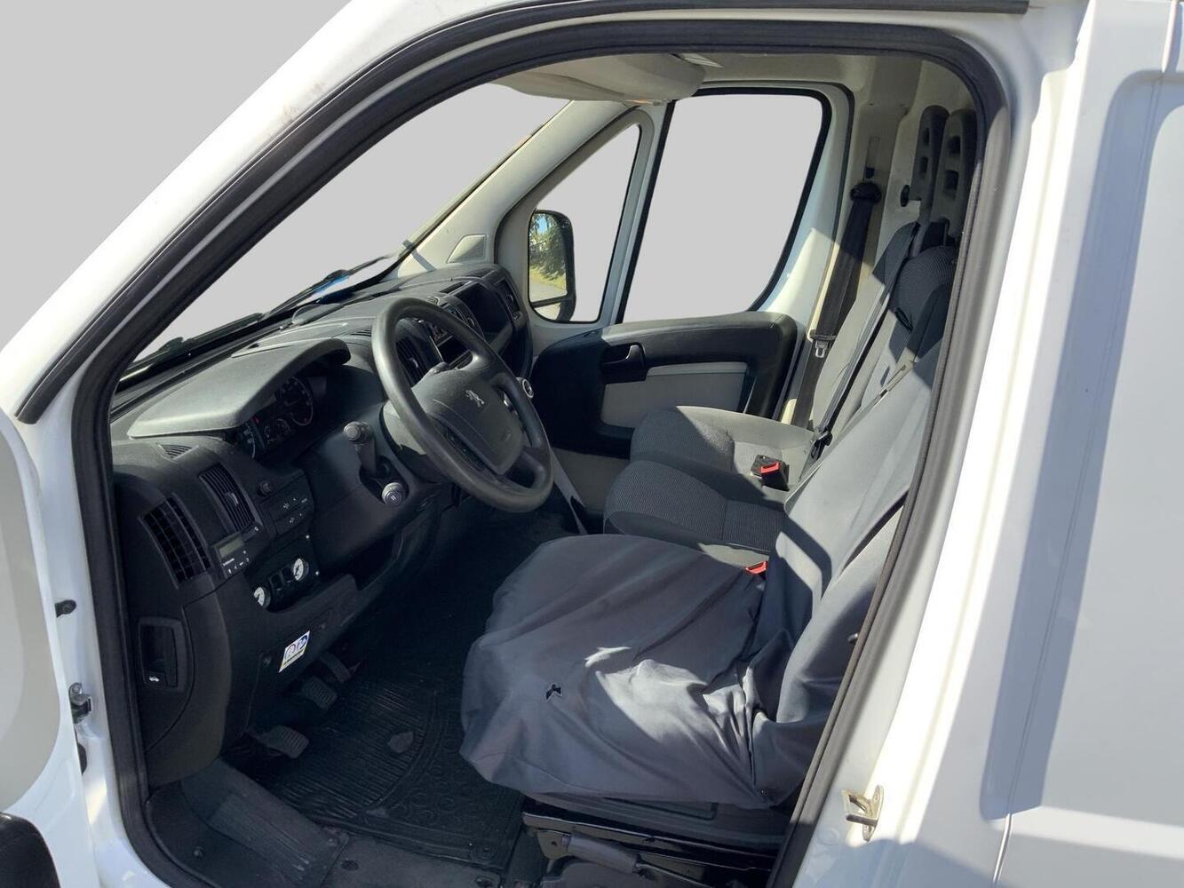Peugeot Boxer vaihtoauto
