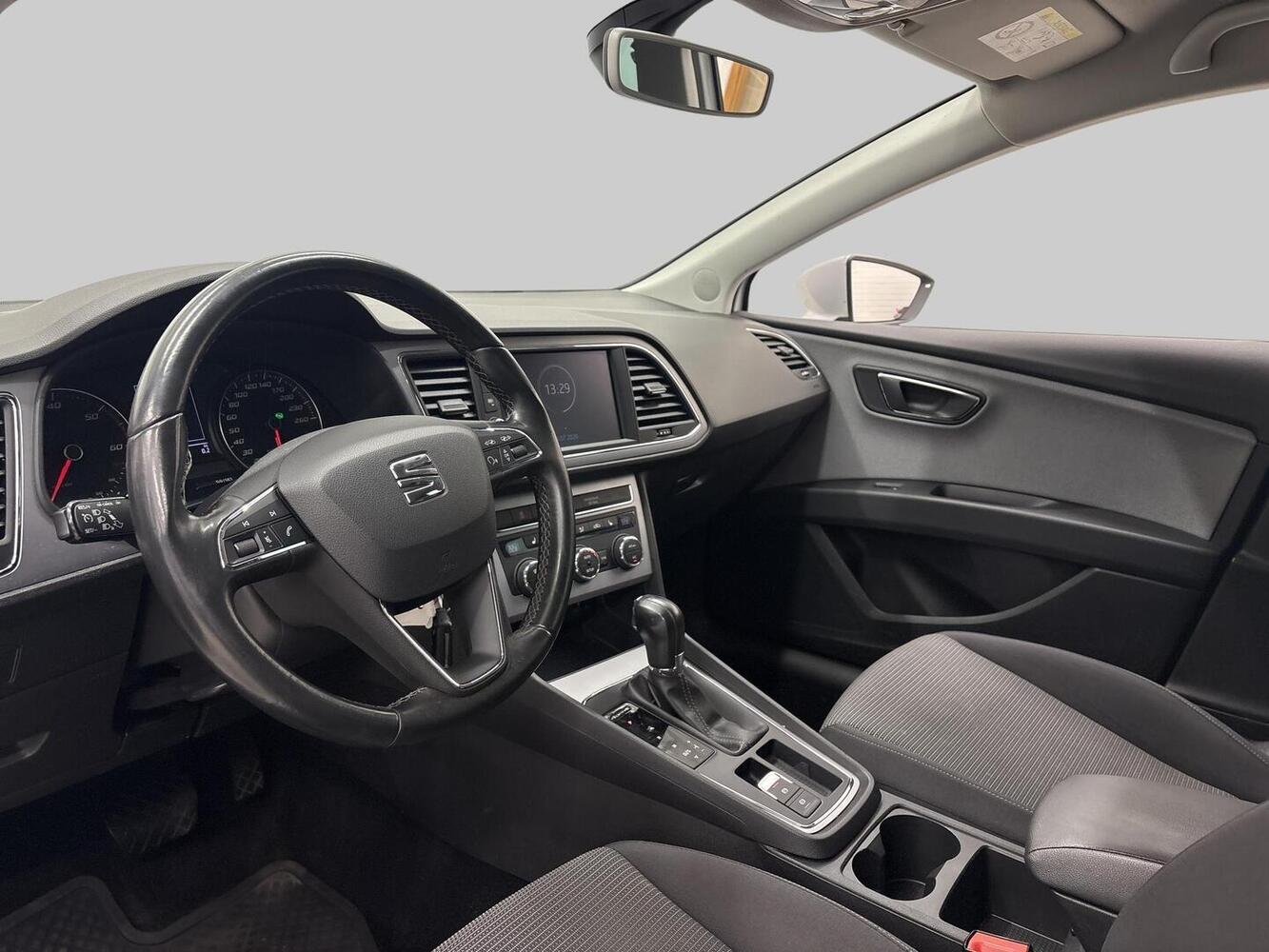 SEAT Leon ST vaihtoauto