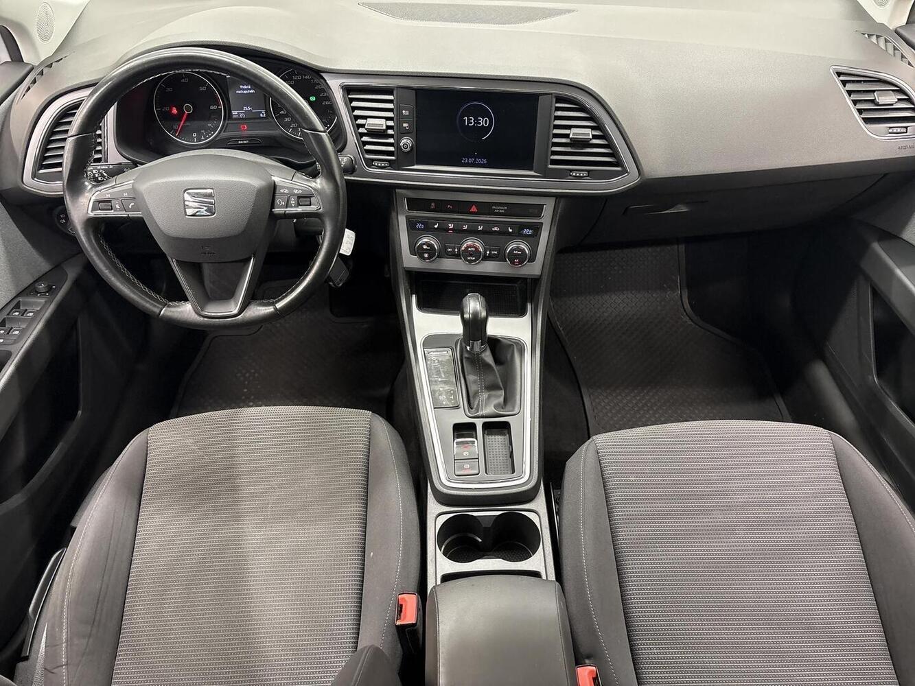 SEAT Leon ST vaihtoauto