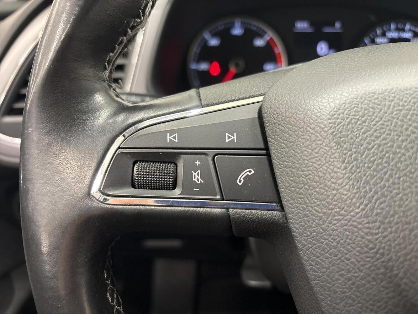 SEAT Leon ST vaihtoauto