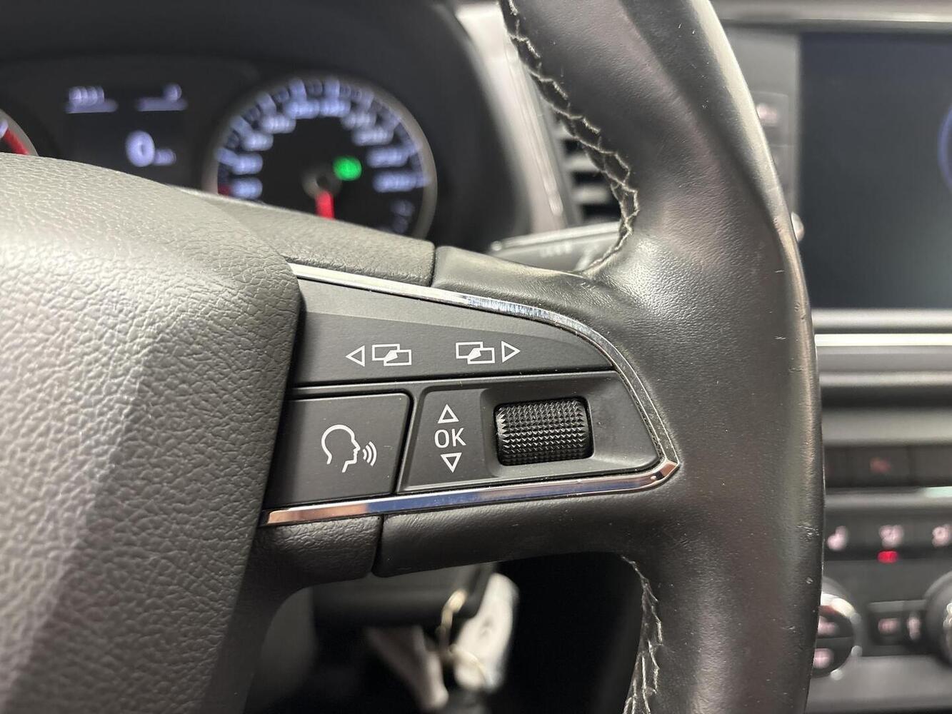 SEAT Leon ST vaihtoauto
