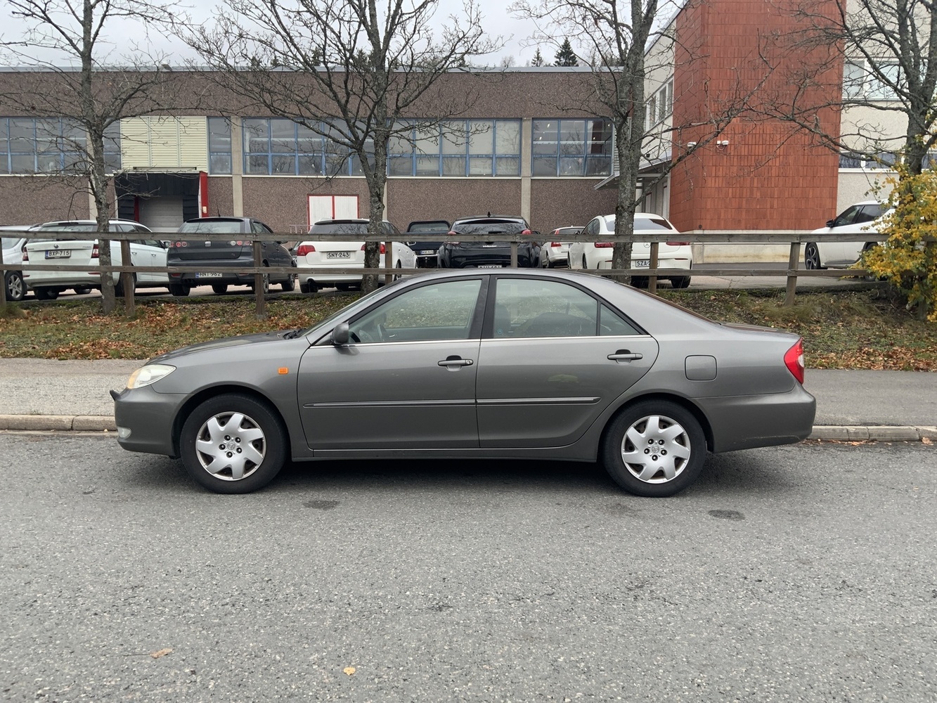 Toyota Camry vaihtoauto