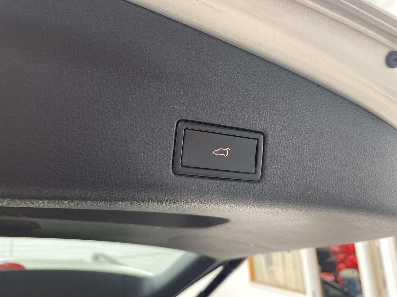 Volkswagen Sharan vaihtoauto