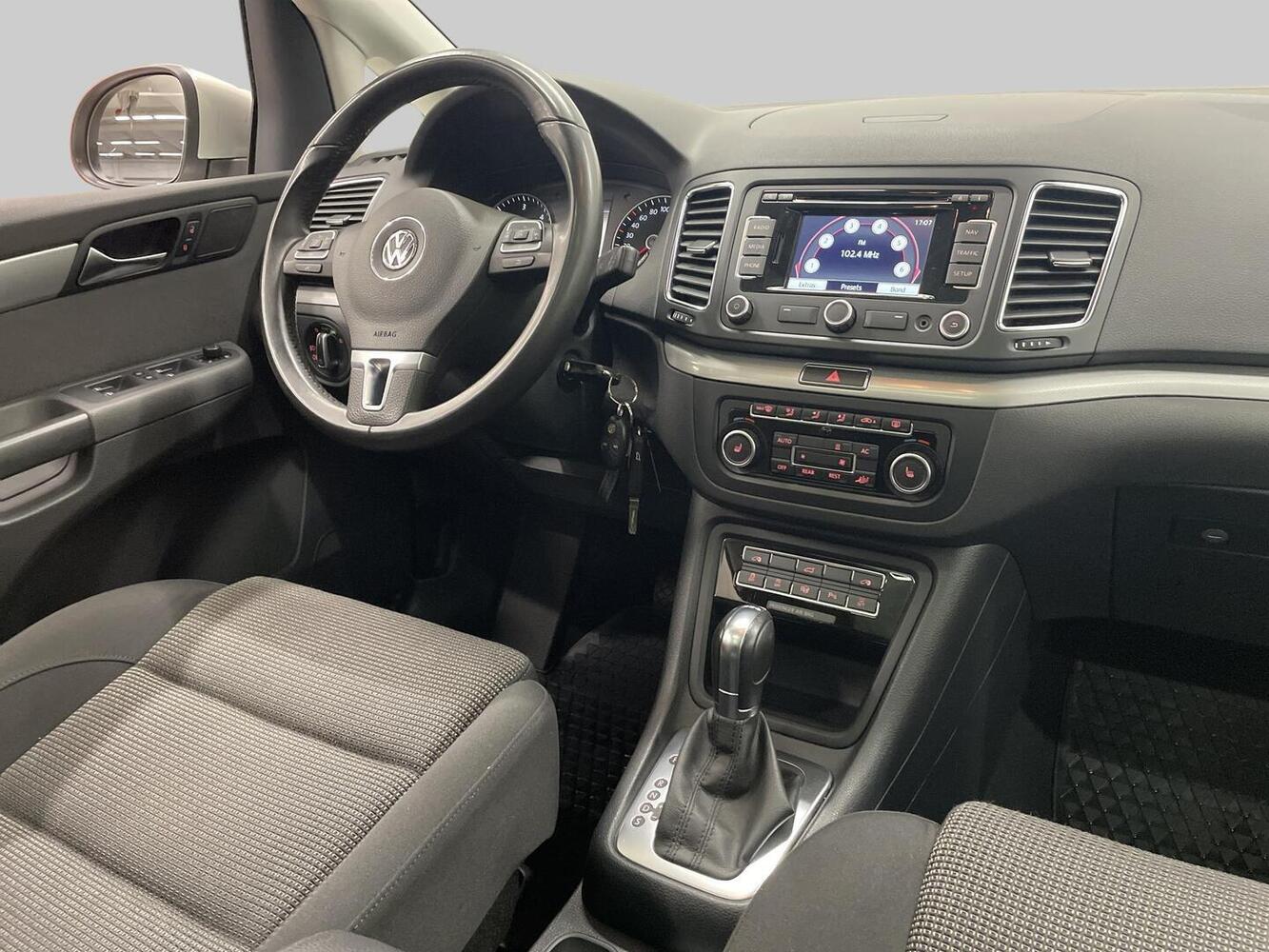 Volkswagen Sharan vaihtoauto