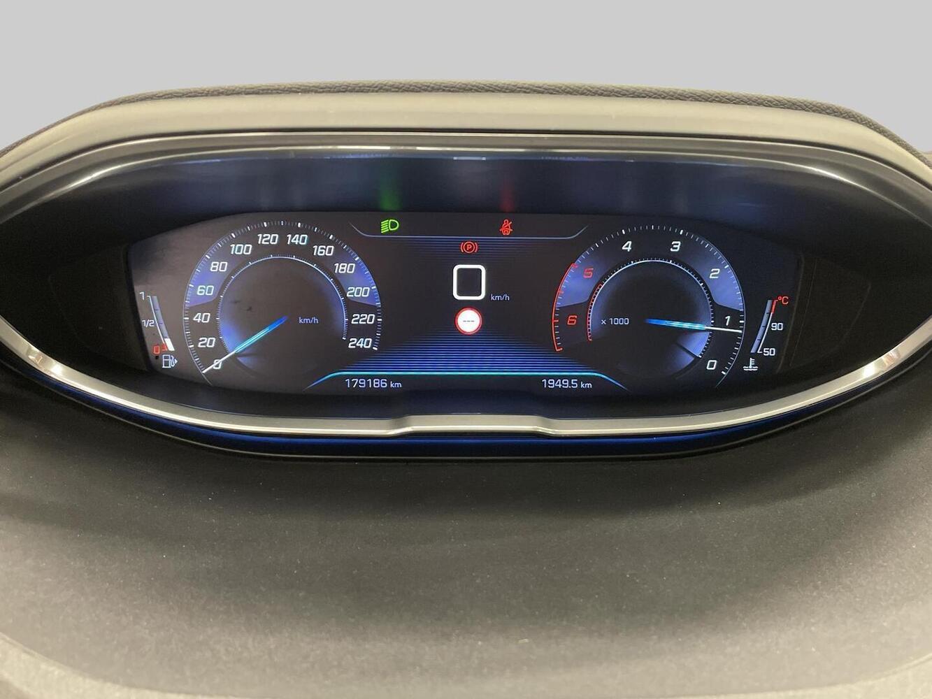 Peugeot 3008 vaihtoauto