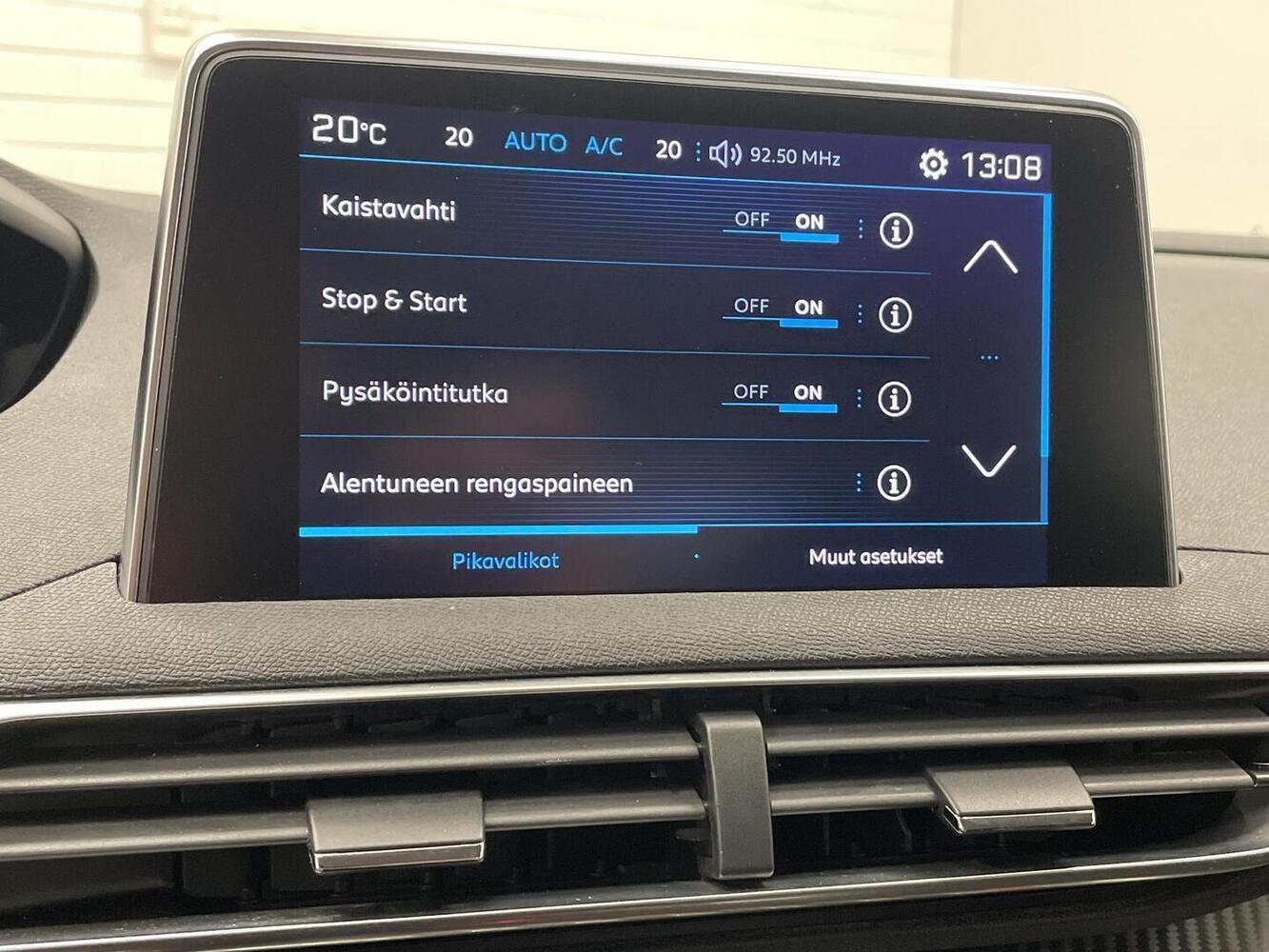 Peugeot 3008 vaihtoauto