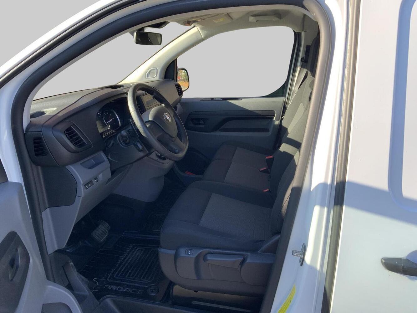 Toyota Proace vaihtoauto