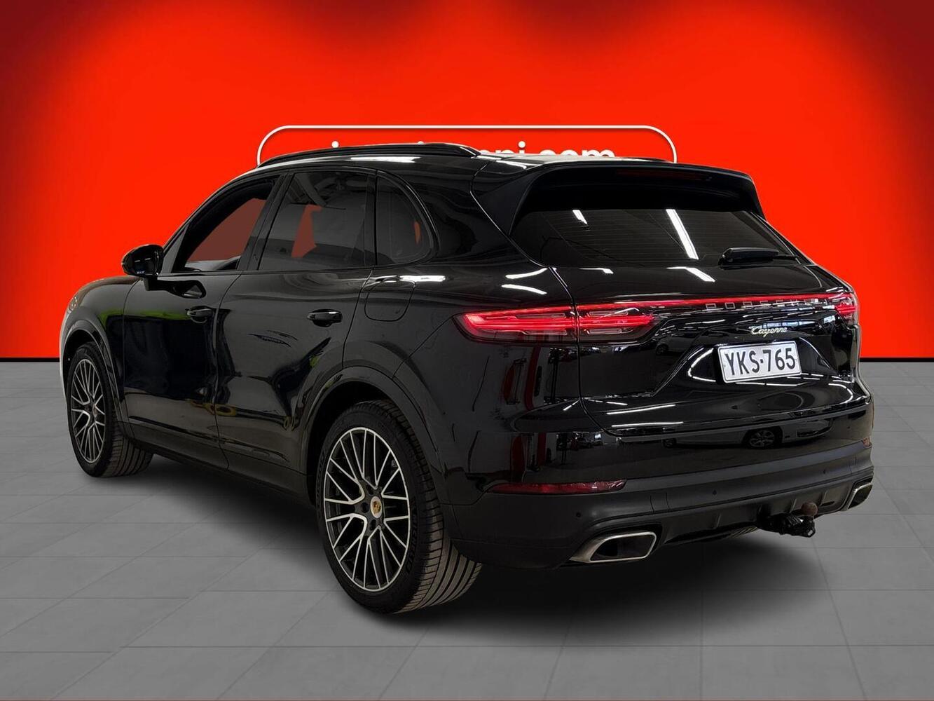 Porsche Cayenne vaihtoauto