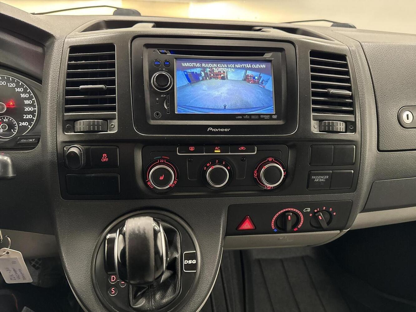 Volkswagen Transporter vaihtoauto