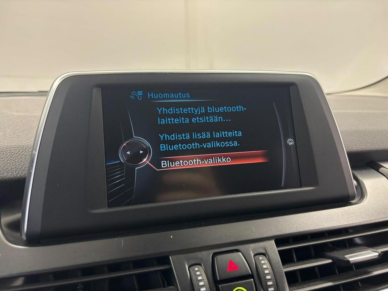 BMW 218 vaihtoauto