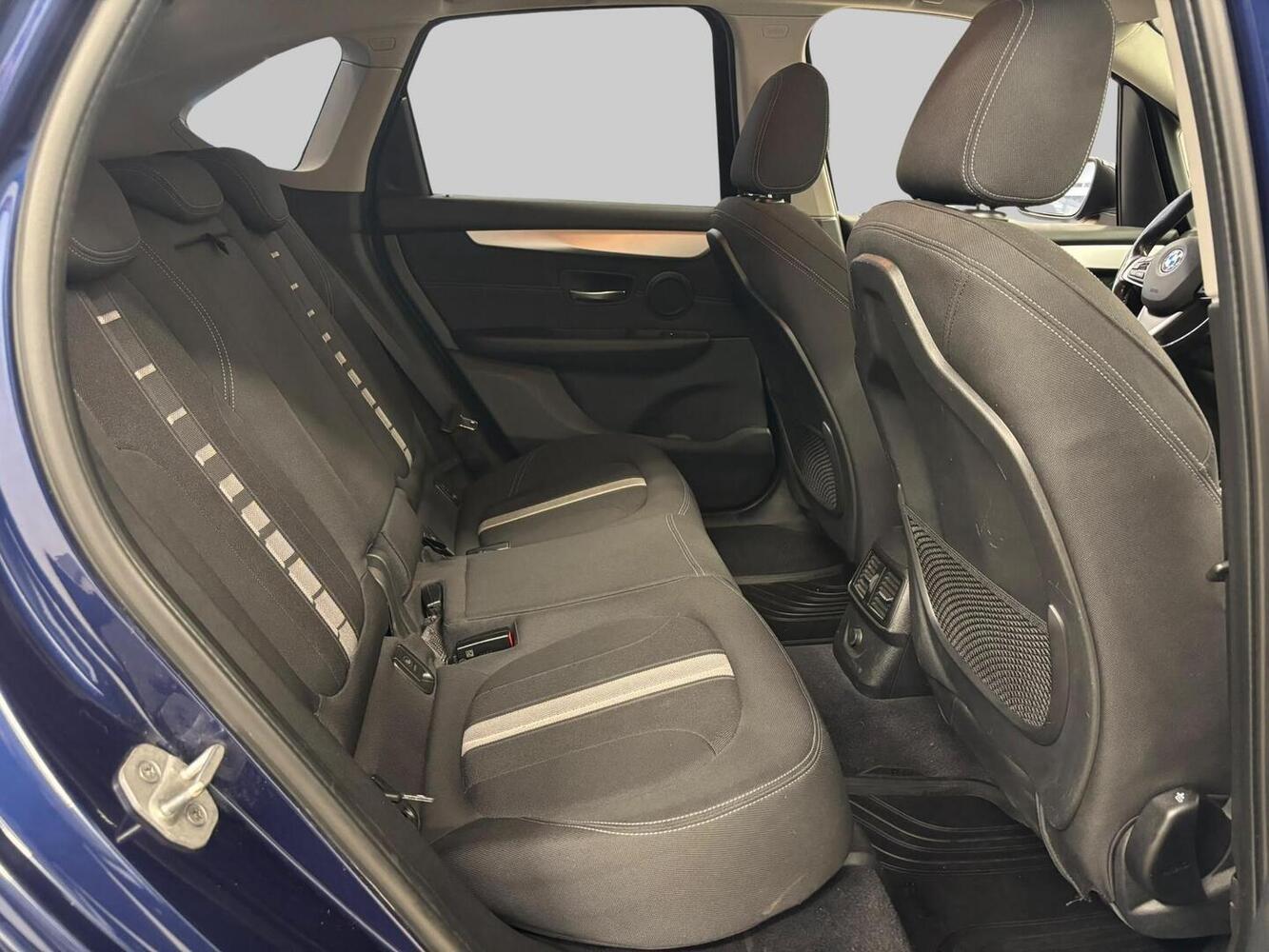 BMW 218 vaihtoauto
