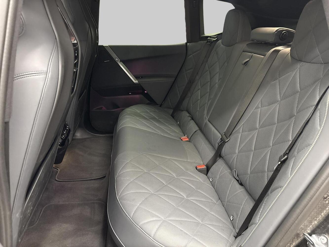 BMW iX vaihtoauto