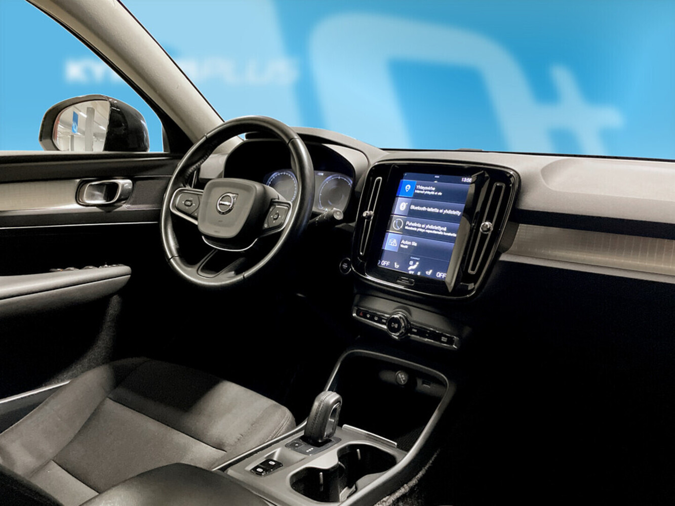 Volvo XC40 vaihtoauto