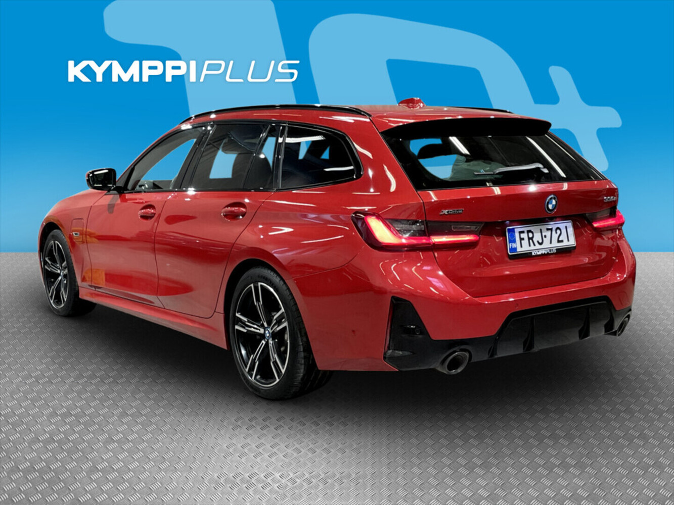 BMW 330 vaihtoauto