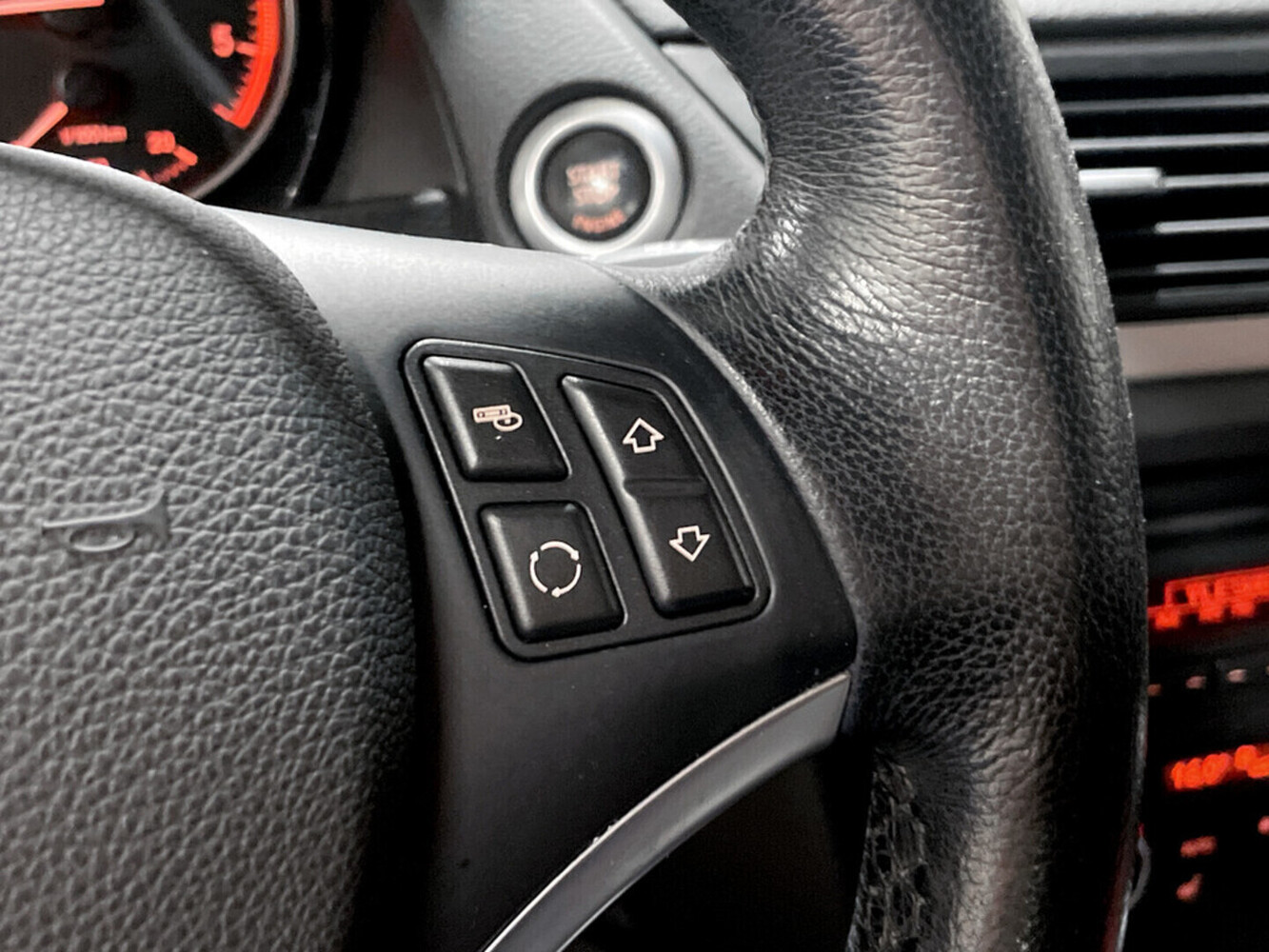 BMW X1 vaihtoauto