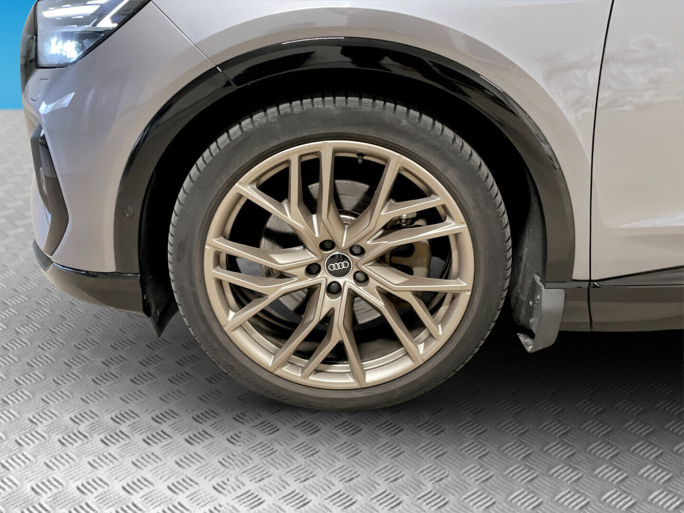 Audi Q4 e-tron vaihtoauto
