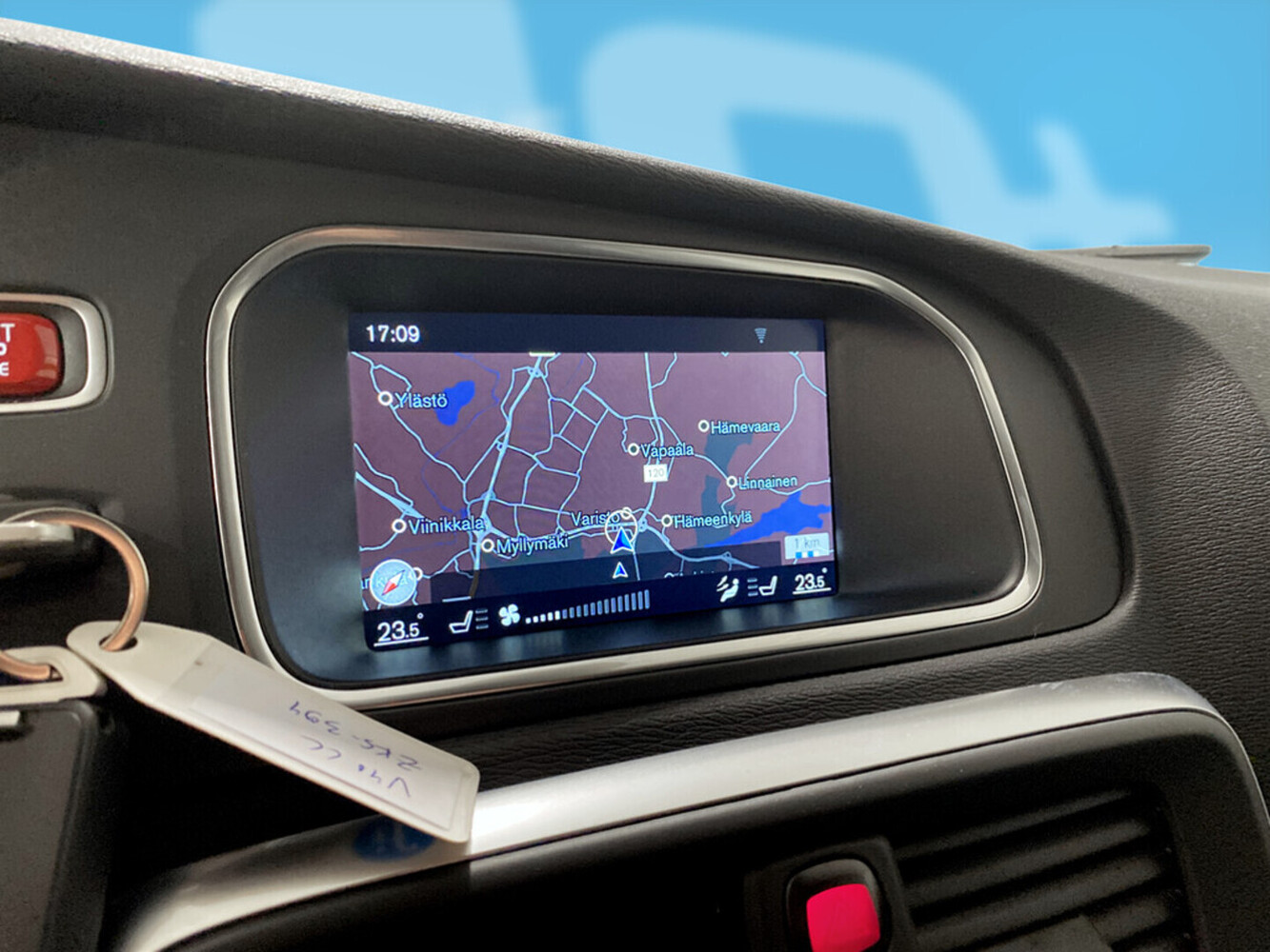 Volvo V40 Cross Country vaihtoauto