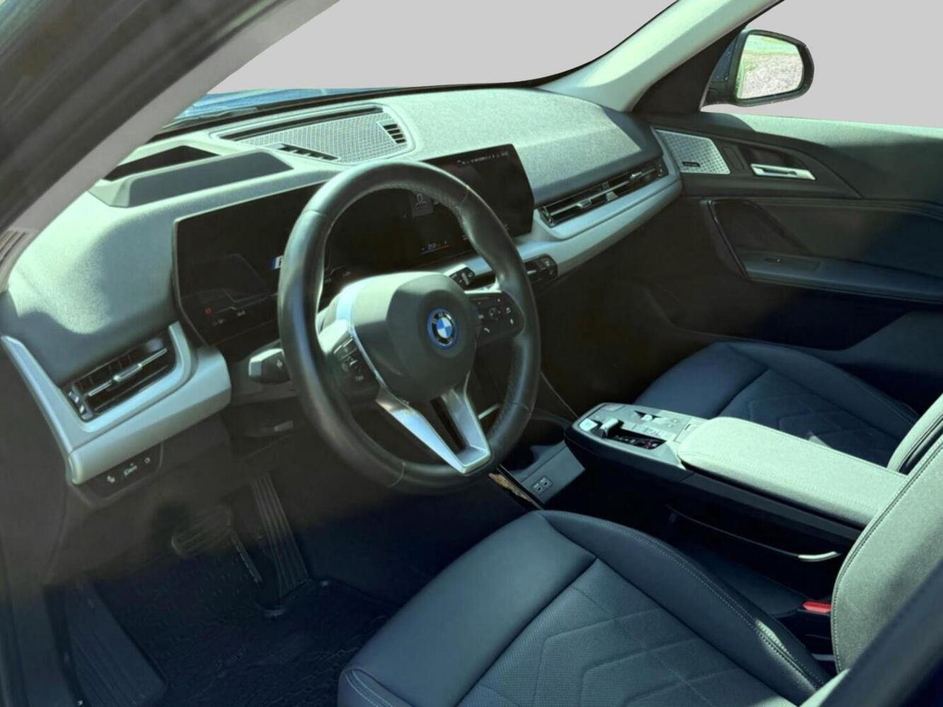 BMW iX1 vaihtoauto