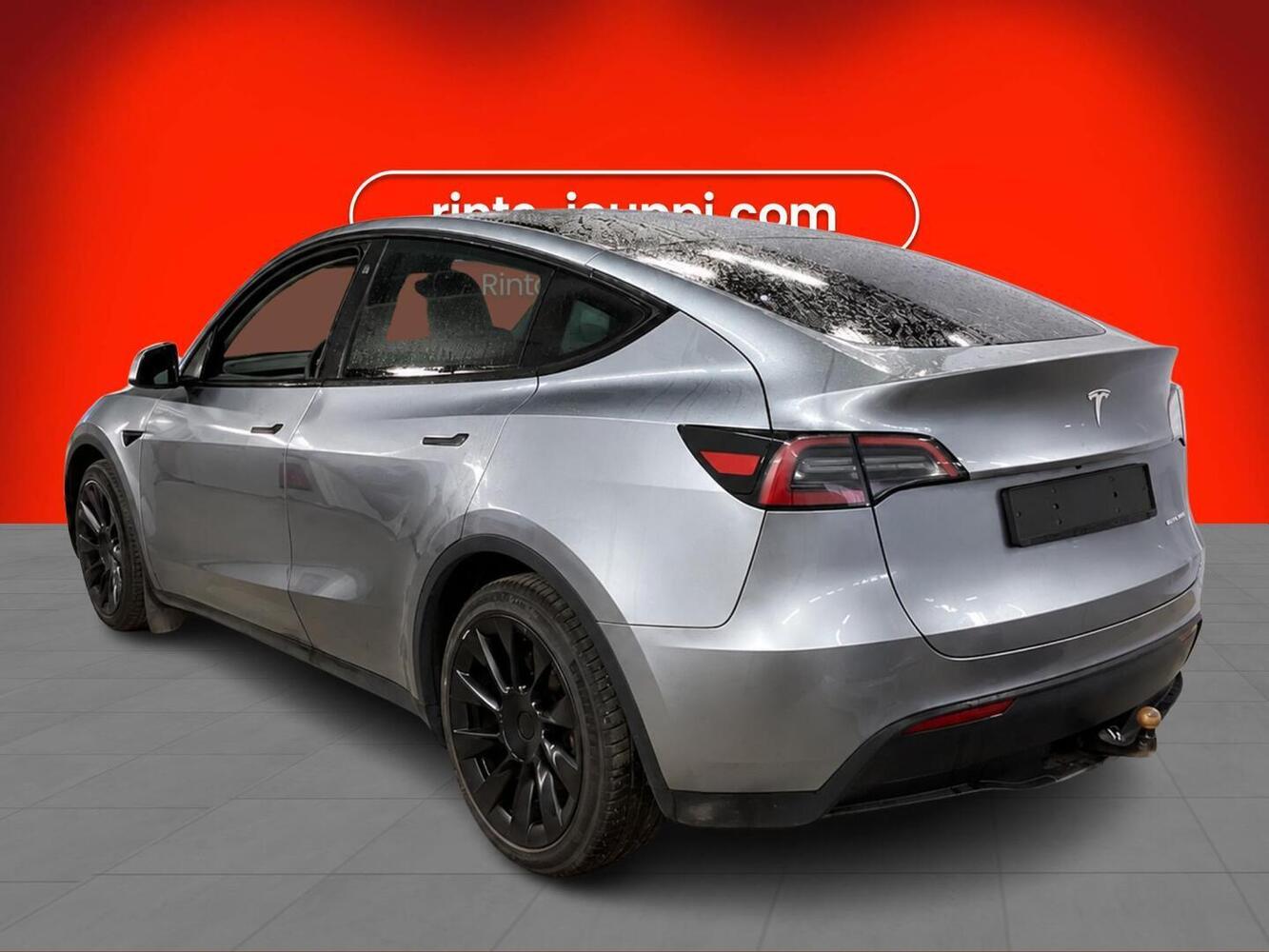 Tesla Model Y vaihtoauto