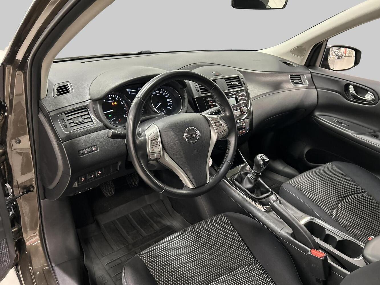 Nissan Pulsar vaihtoauto