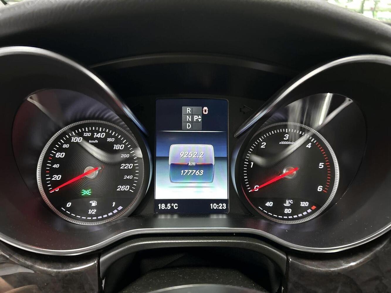 Mercedes-Benz V vaihtoauto