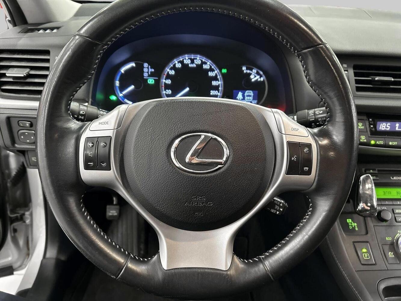 Lexus CT vaihtoauto