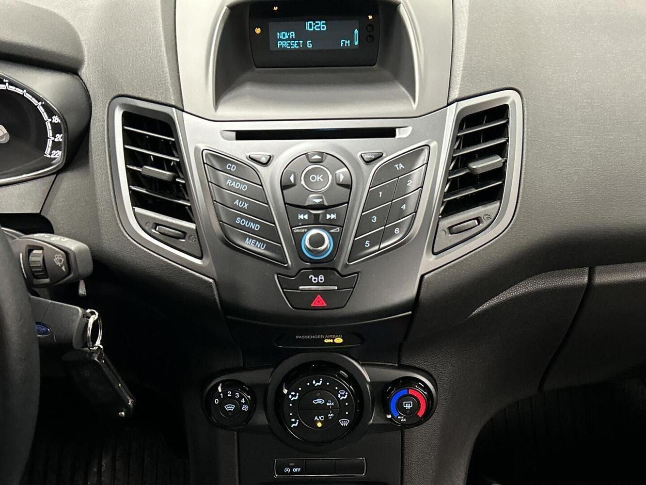 Ford Fiesta vaihtoauto