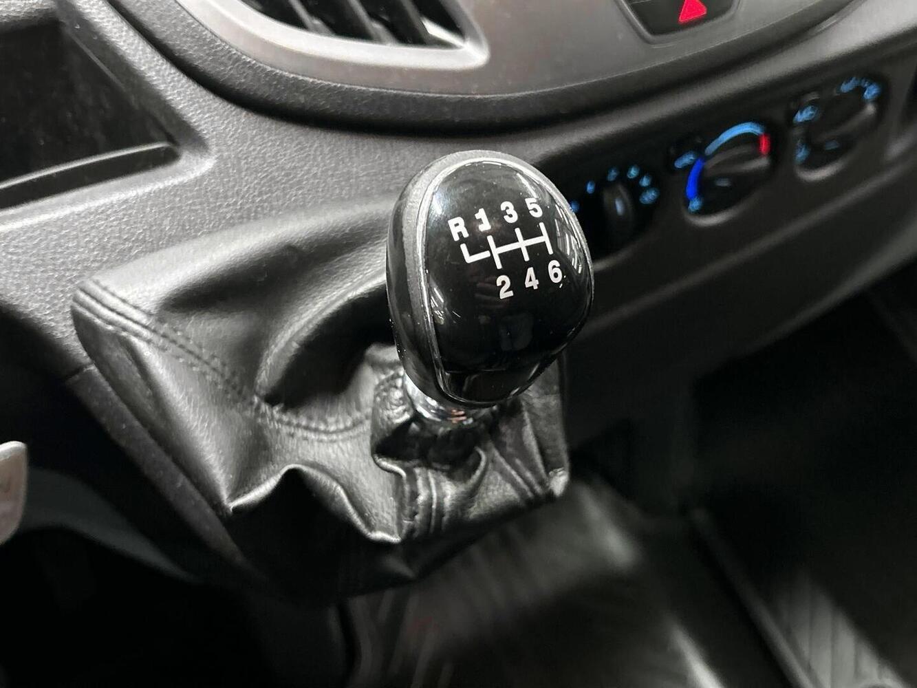 Ford Transit vaihtoauto