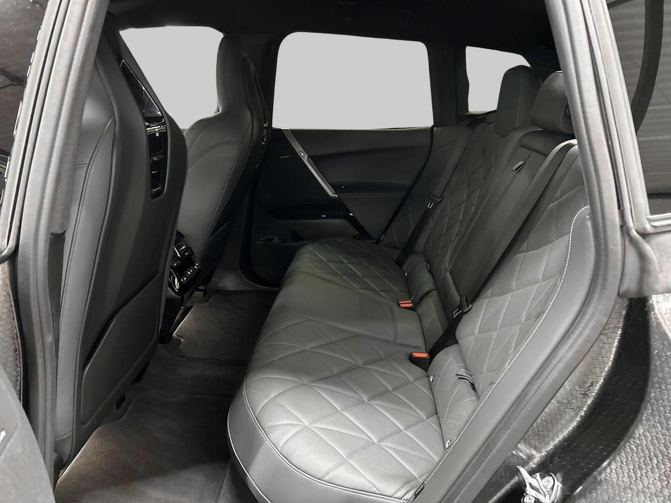BMW iX vaihtoauto