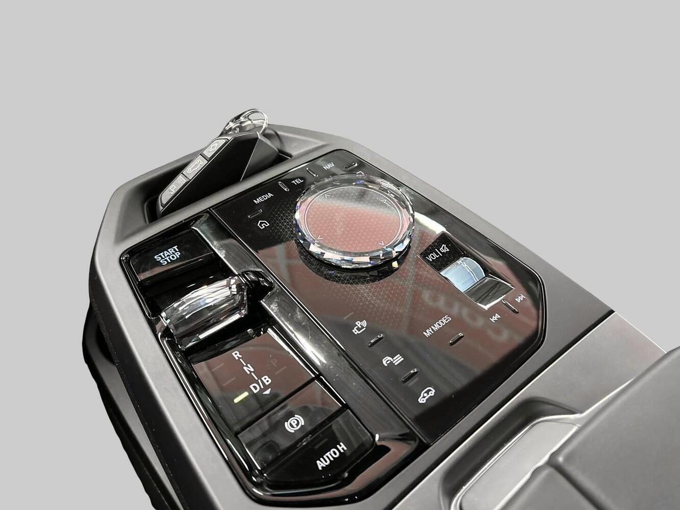 BMW iX vaihtoauto