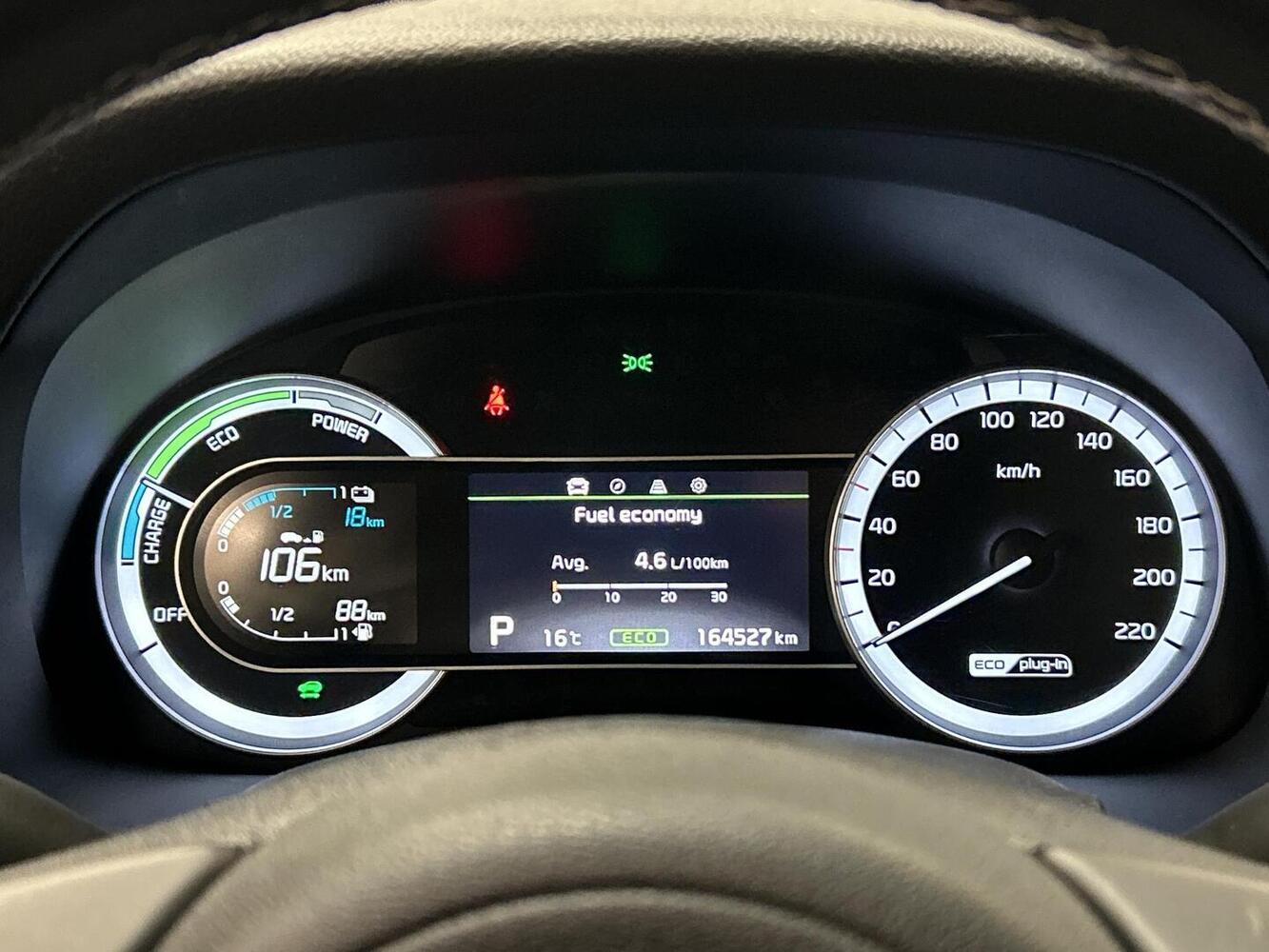 Kia Niro plug-in vaihtoauto