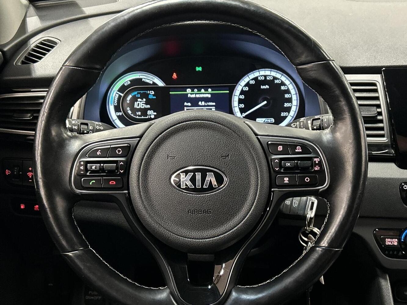 Kia Niro plug-in vaihtoauto