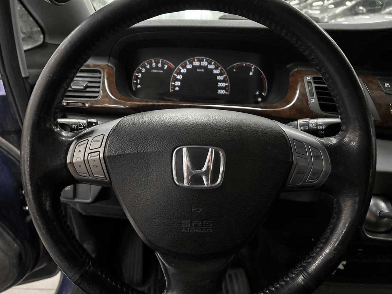 Honda Fr-V vaihtoauto