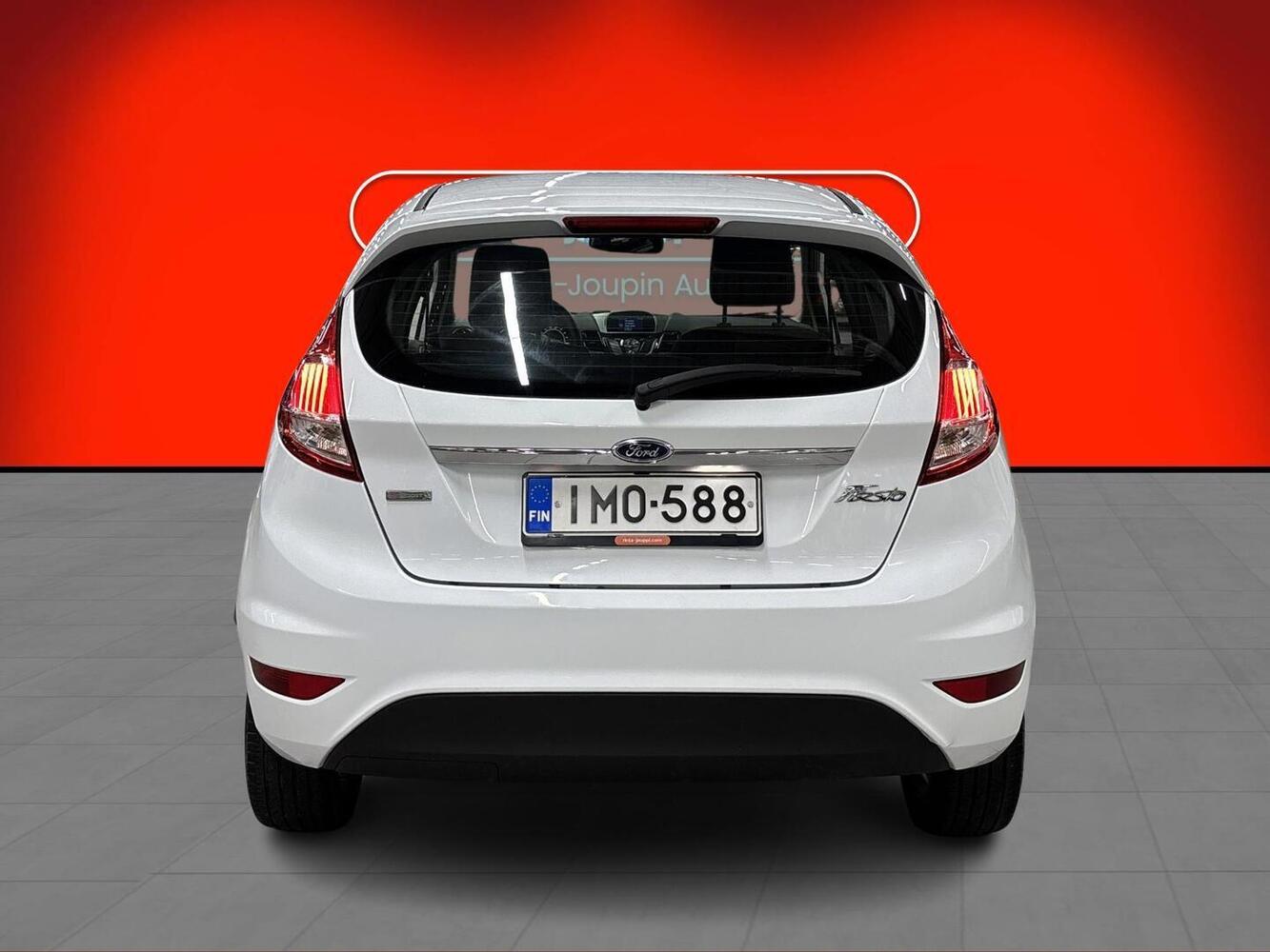 Ford Fiesta vaihtoauto