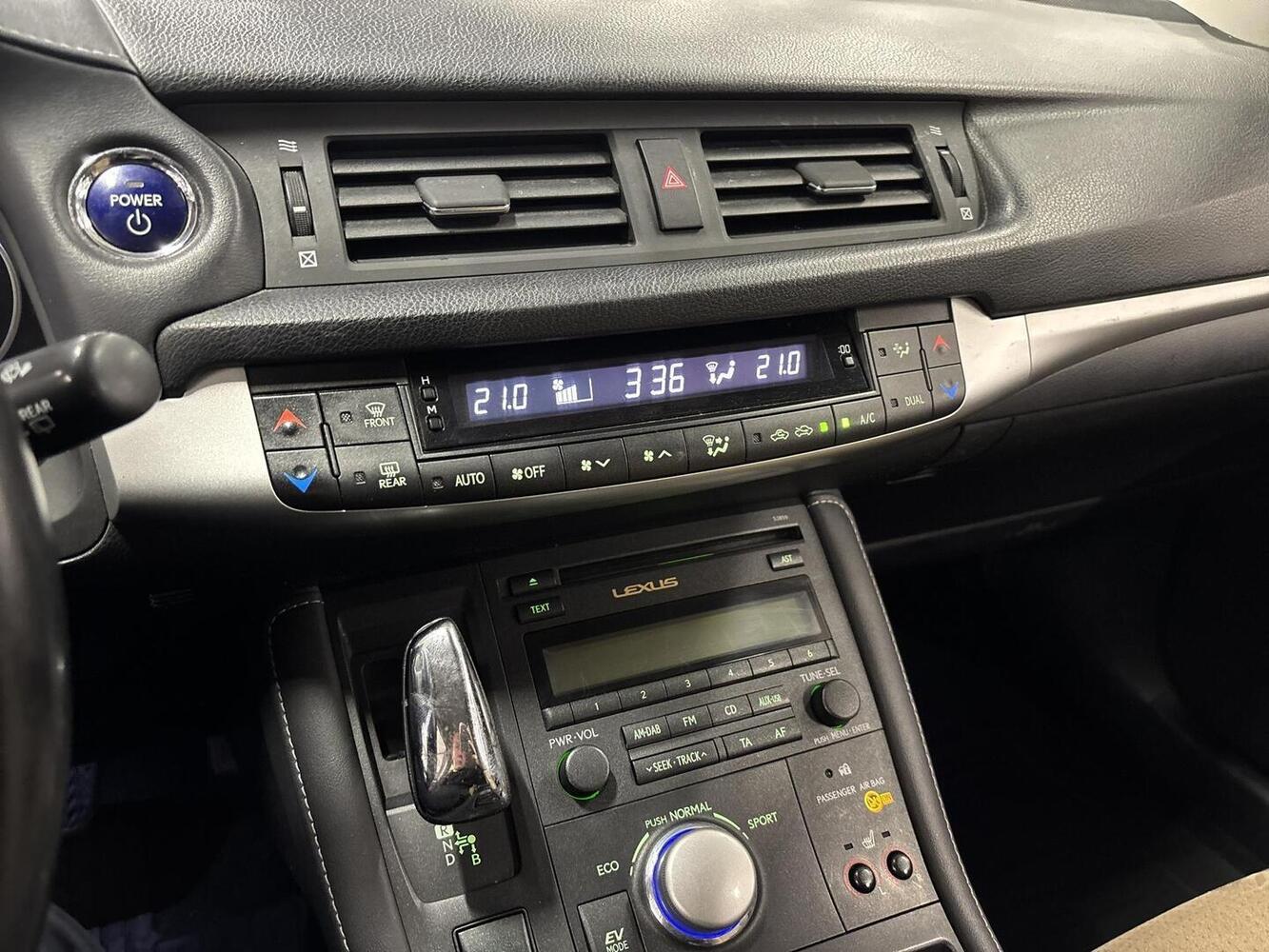 Lexus CT vaihtoauto