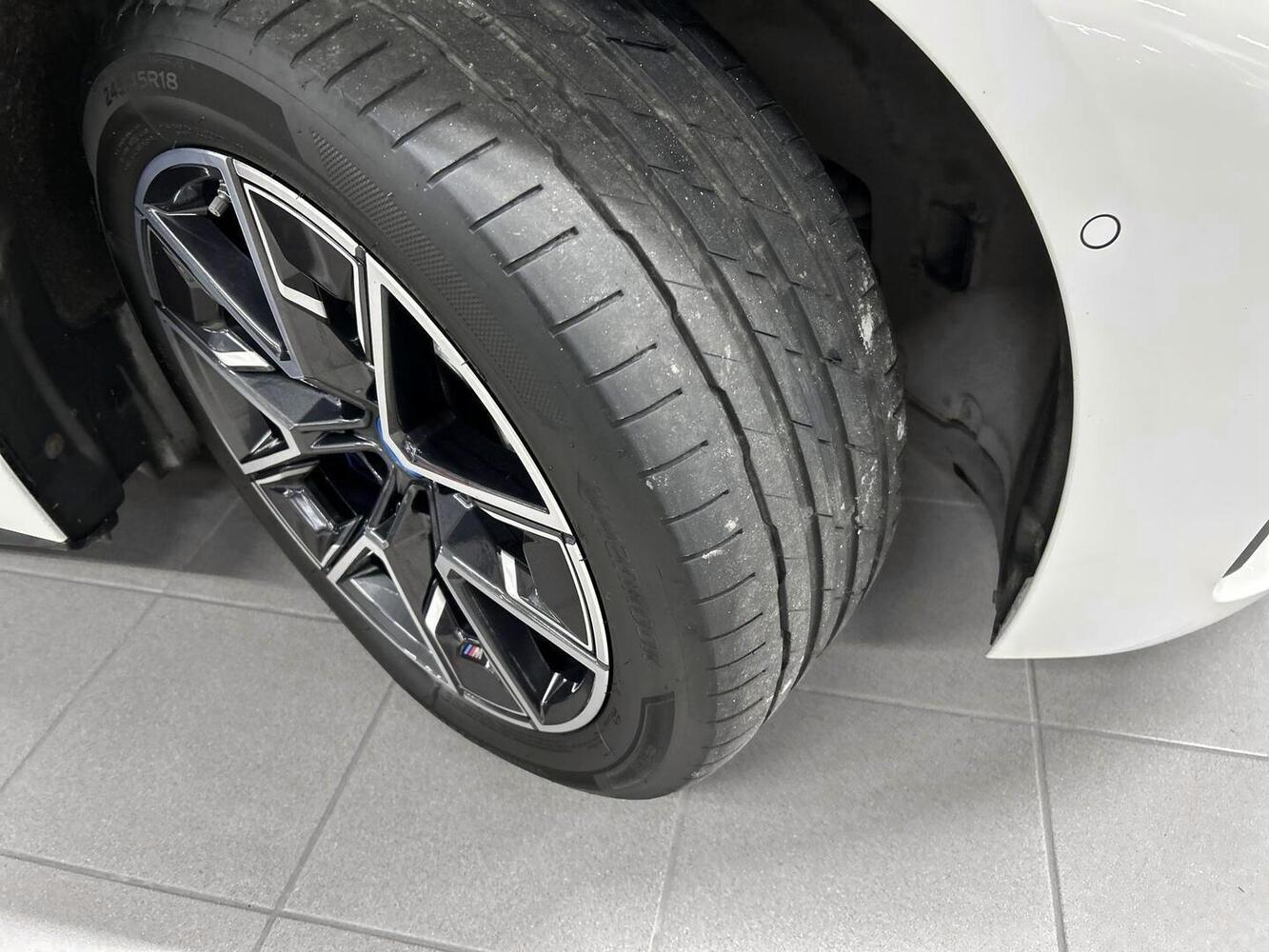 BMW i4 M50 vaihtoauto