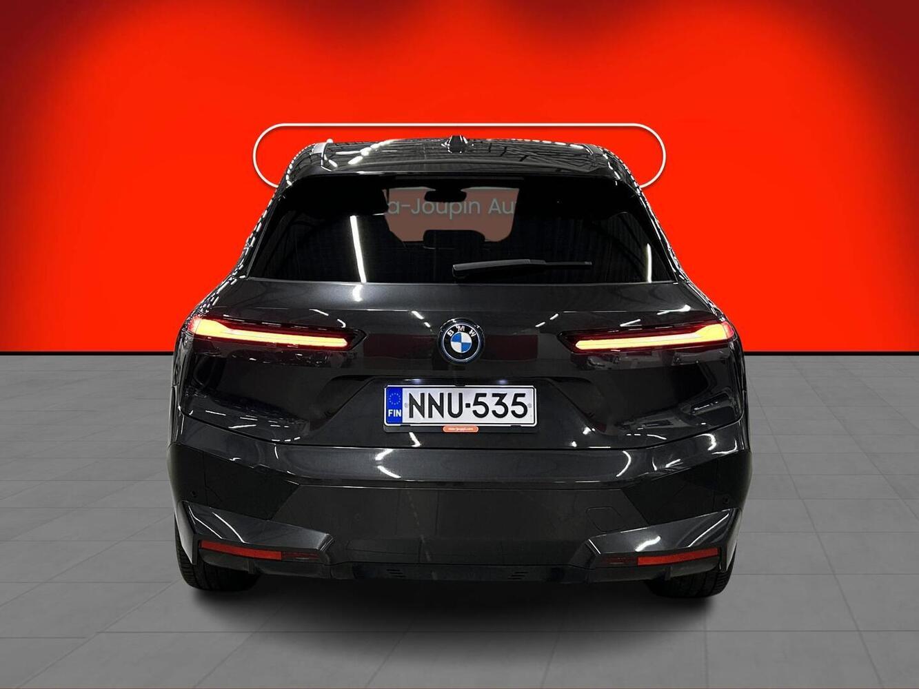 BMW iX vaihtoauto