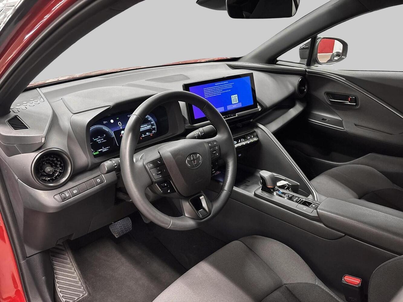 Toyota C-HR vaihtoauto