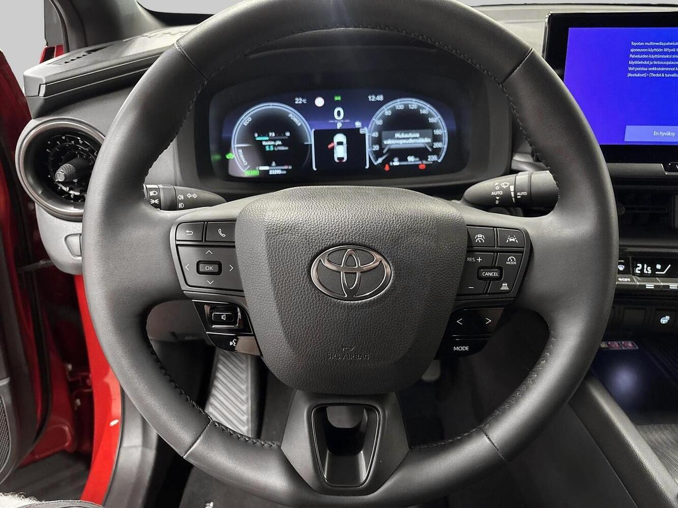 Toyota C-HR vaihtoauto