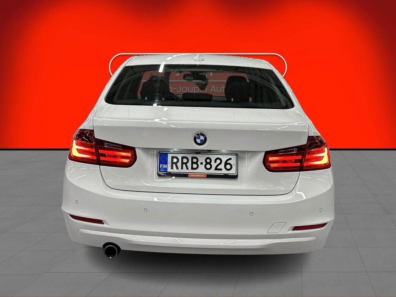 BMW 320 vaihtoauto